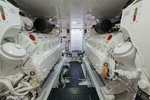 2023 Viking 54 Convertible thumbnail 51