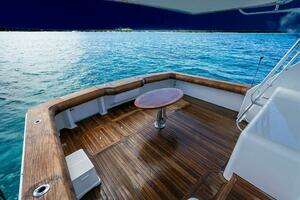 1999 Viking 55 Convertible thumbnail 53