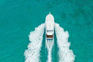 1999 Viking 55 Convertible thumbnail 48