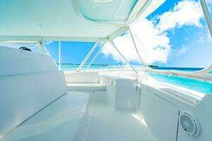 1999 Viking 55 Convertible thumbnail 79