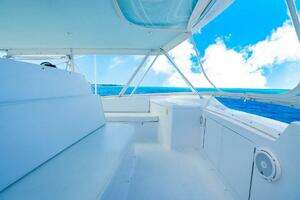 1999 Viking 55 Convertible thumbnail 77