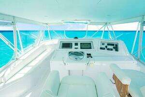 1999 Viking 55 Convertible thumbnail 82