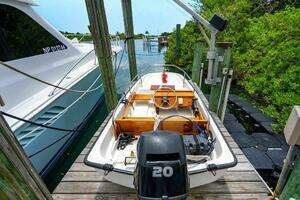 1999 Viking 55 Convertible thumbnail 2
