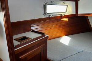 Starry Night 37ft Dickerson Yacht For Sale