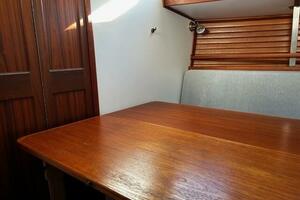 Starry Night 37ft Dickerson Yacht For Sale