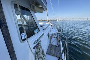 SOVEREIGNTY 40ft Schucker Yacht For Sale