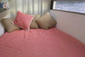 Isola 40ft Robertson  amp  Caine Yacht For Sale