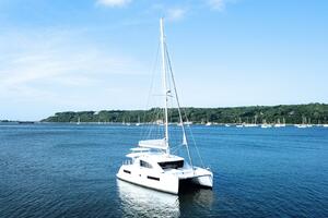 Isola 40ft Robertson  amp  Caine Yacht For Sale