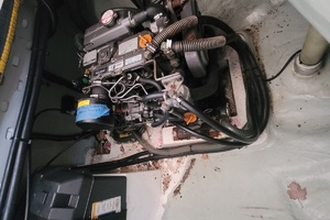 Isola 40ft Robertson  amp  Caine Yacht For Sale