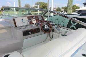 2004 Formula 40 Performance Cruiser thumbnail 14