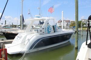 Reality 40ft Formula Yacht For Sale