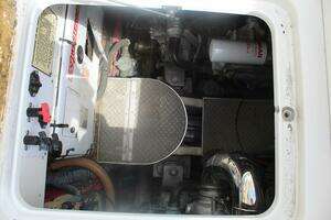 2004 Formula 40 Performance Cruiser thumbnail 18