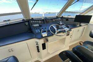 1999 Viking 60 CPMY thumbnail 35