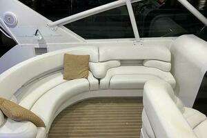 1996 Hatteras 39 Sport Express thumbnail 6