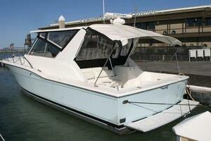 Ventus 39ft Hatteras Yacht For Sale