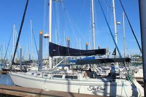 1990 Catalina 42 thumbnail 1