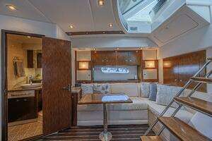 2012 Cruisers Yachts 48 Cantius thumbnail 30