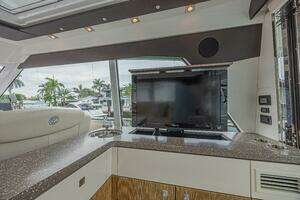 2012 Cruisers Yachts 48 Cantius thumbnail 19
