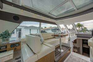 2012 Cruisers Yachts 48 Cantius thumbnail 21