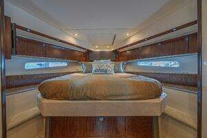 2012 Cruisers Yachts 48 Cantius thumbnail 38