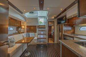 2012 Cruisers Yachts 48 Cantius thumbnail 33