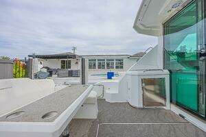 2012 Cruisers Yachts 48 Cantius thumbnail 14