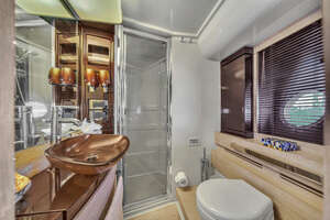 2012 Azimut 64 FLY thumbnail 72