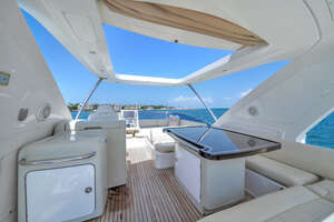 2012 Azimut 64 FLY thumbnail 33