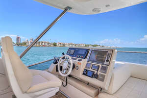 2012 Azimut 64 FLY thumbnail 42