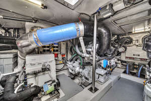 2012 Azimut 64 FLY thumbnail 86
