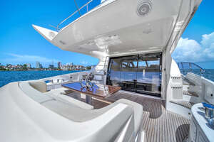 2012 Azimut 64 FLY thumbnail 49