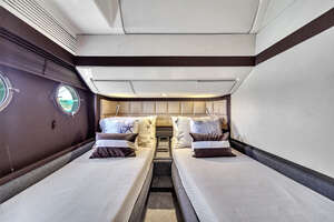2012 Azimut 64 FLY thumbnail 74