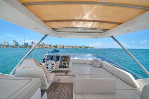 2012 Azimut 64 FLY thumbnail 40