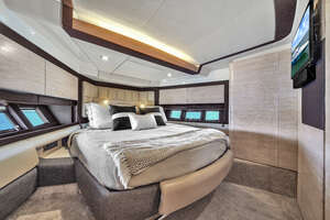 2012 Azimut 64 FLY thumbnail 70