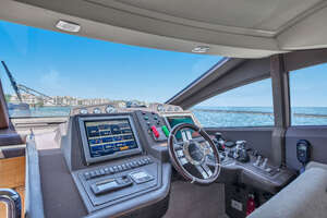 2012 Azimut 64 FLY thumbnail 67