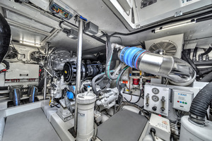 64FT (19.51M) AZIMUT