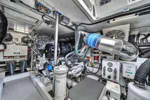 2012 Azimut 64 FLY thumbnail 87