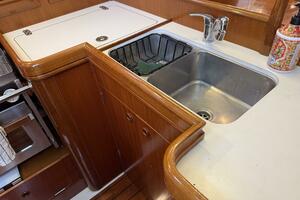 Sol Mates 36ft Beneteau Yacht For Sale