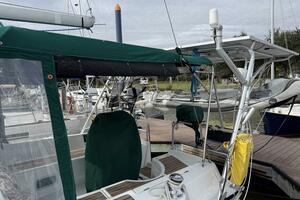 Sol Mates 36ft Beneteau Yacht For Sale