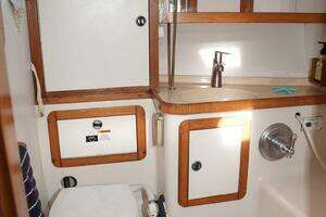 2000 Catalina 36 Mkll thumbnail 33