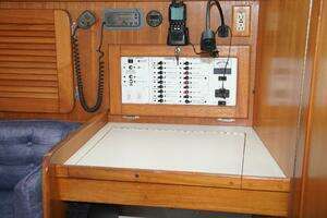 2000 Catalina 36 Mkll thumbnail 29