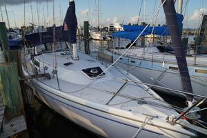 Beach Music 39ft Catalina Yacht For Sale
