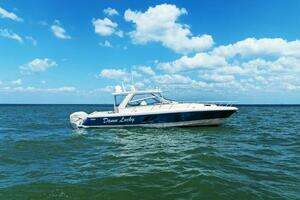 2019 Intrepid 475 Sport Yacht thumbnail 48