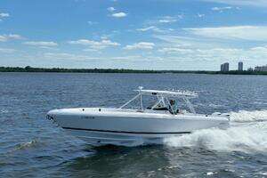2011 Intrepid 400 Open thumbnail 15
