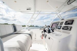 40ft Intrepid Yacht For Sale