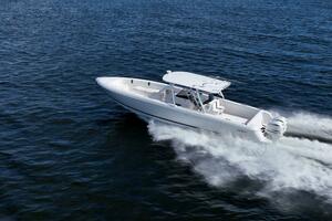 40ft Intrepid Yacht For Sale