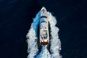 2010 Princess 95 M/Y thumbnail 15