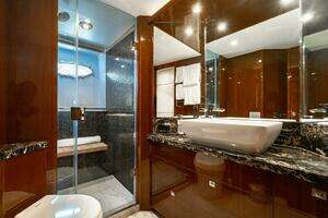 2010 Princess 95 M/Y thumbnail 71