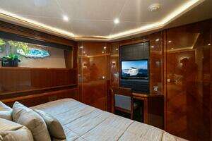 2010 Princess 95 M/Y thumbnail 70