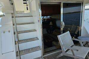 2003 Johnson Flybridge thumbnail 7